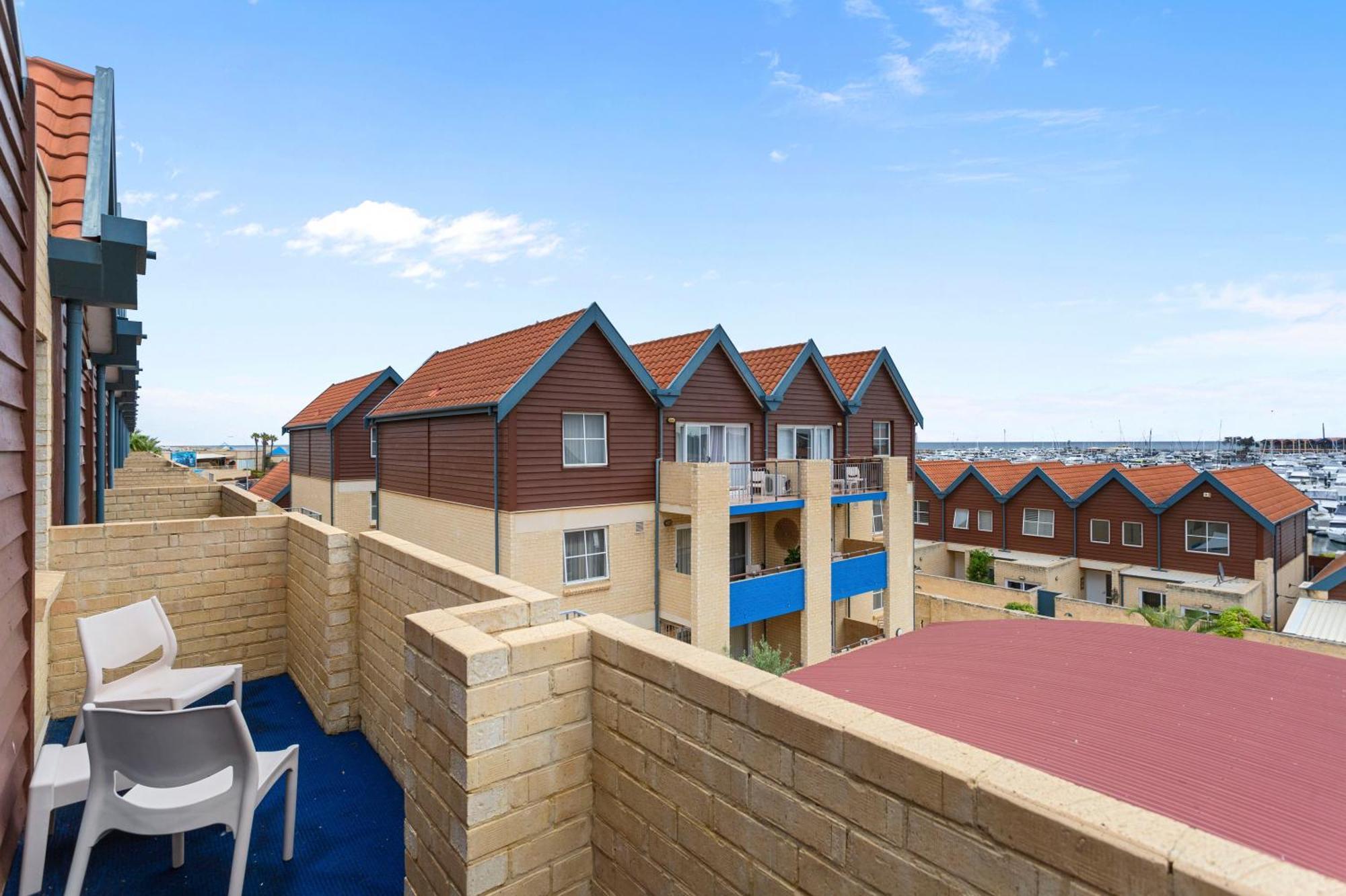 Nautica Residences Hillarys Perth Exterior photo